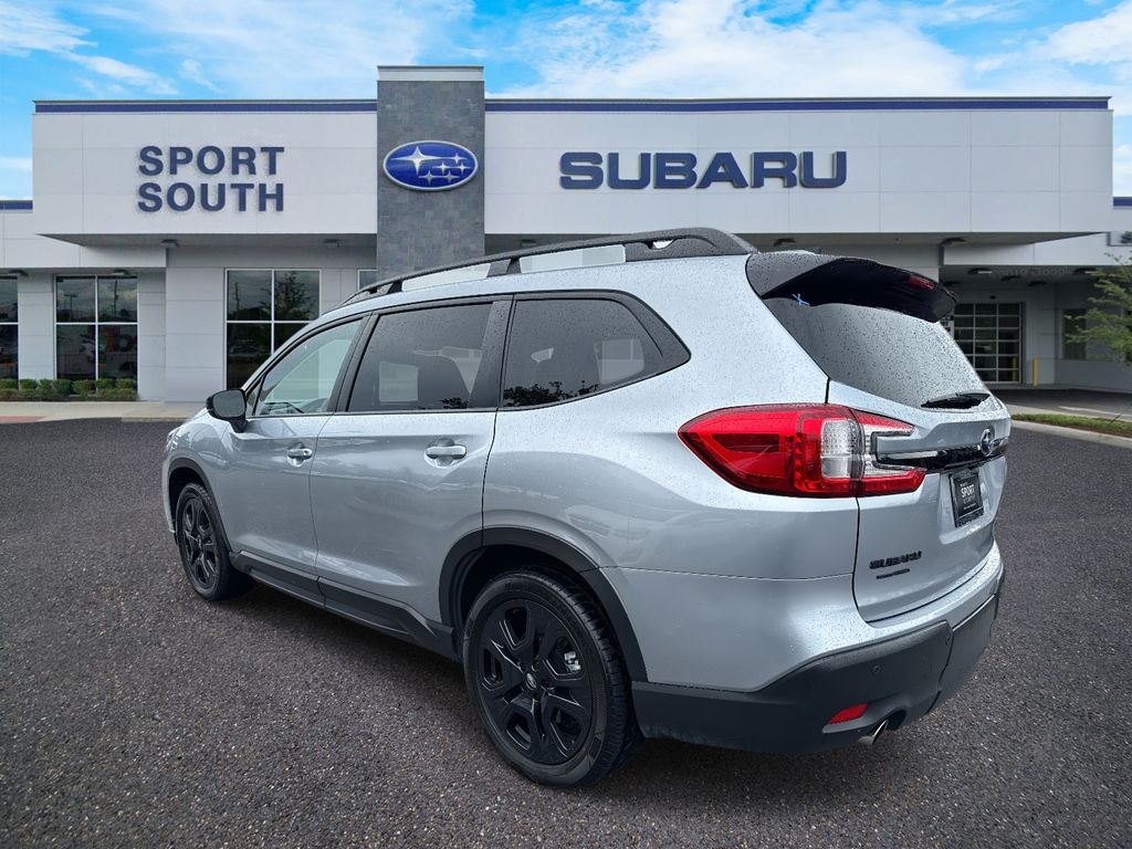 2024 Subaru Ascent Onyx Edition photo 4
