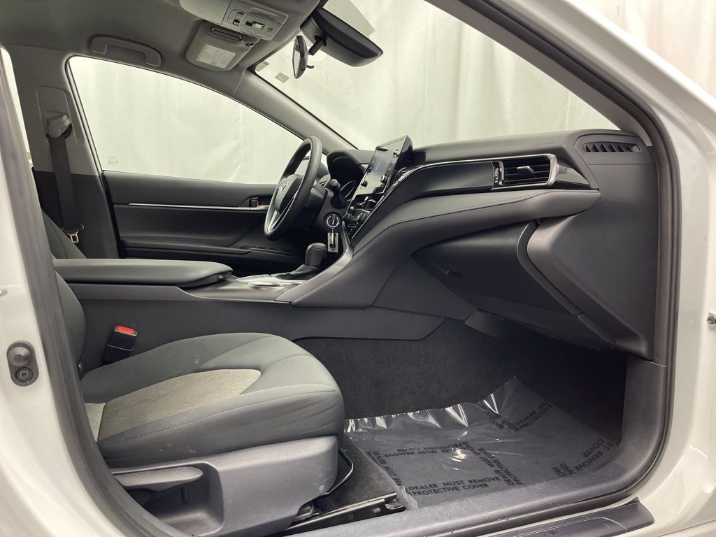 2024 Toyota Camry LE photo 25