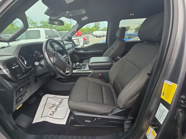 2021 Ford F-150 XLT photo 2
