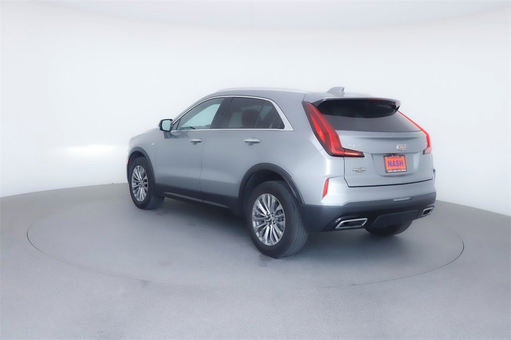 2024 Cadillac XT4 Premium Luxury photo 4