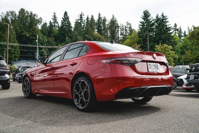 2025 Alfa Romeo Giulia Base photo 12