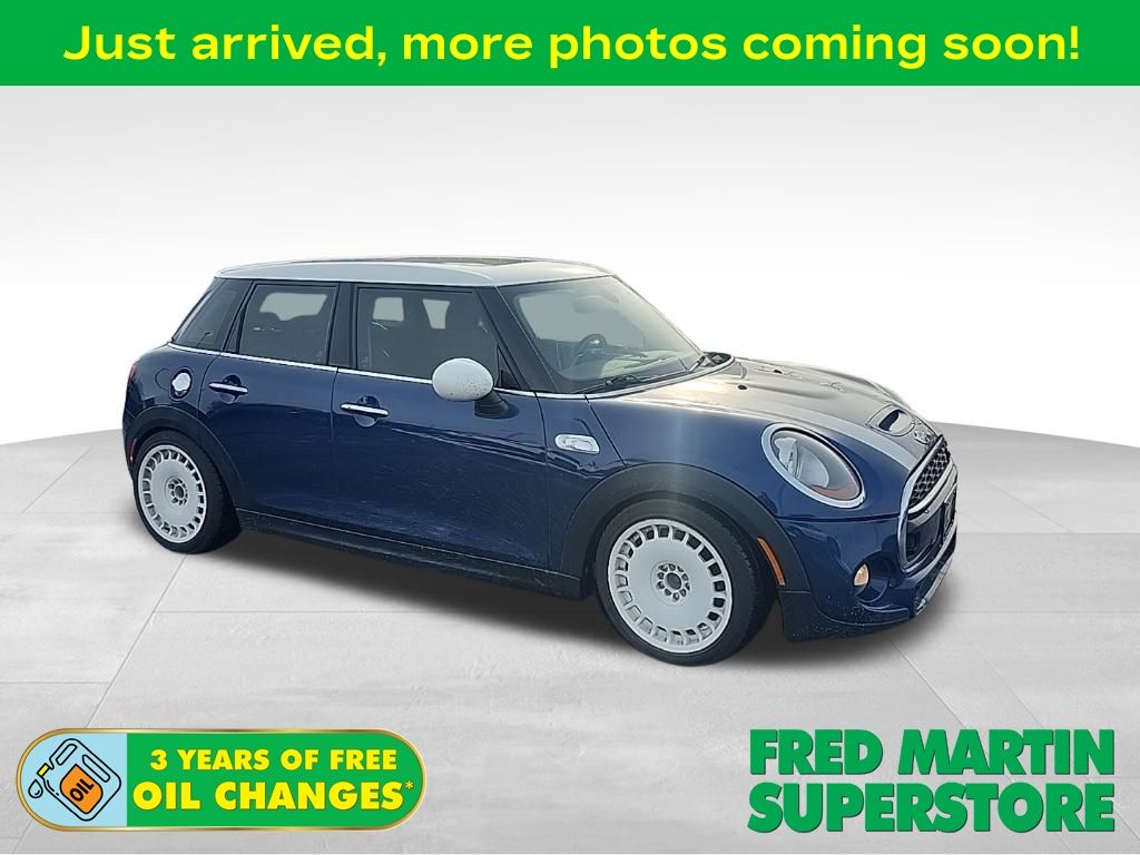 2016 MINI Cooper S's photo