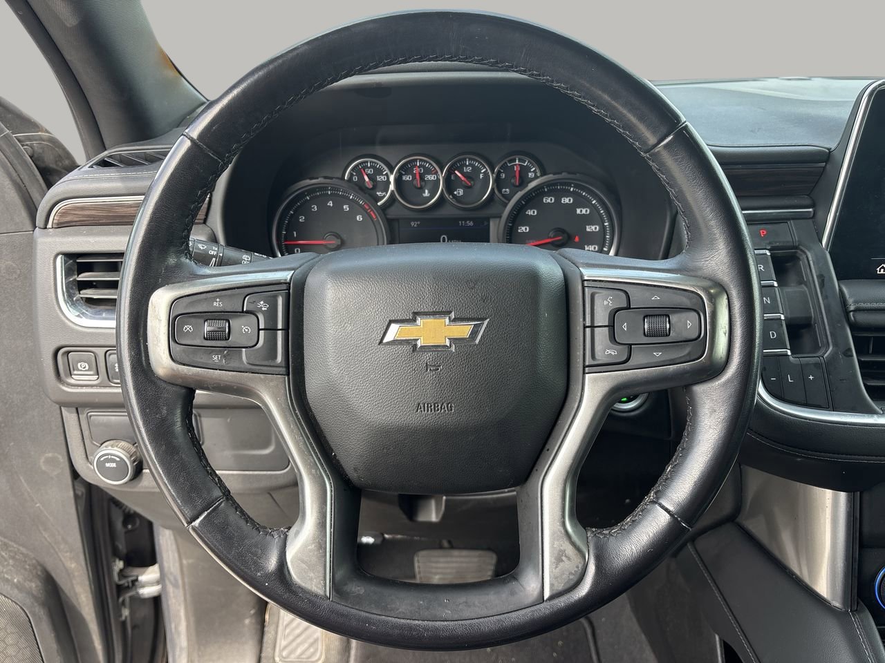 2021 Chevrolet Suburban LT photo 26