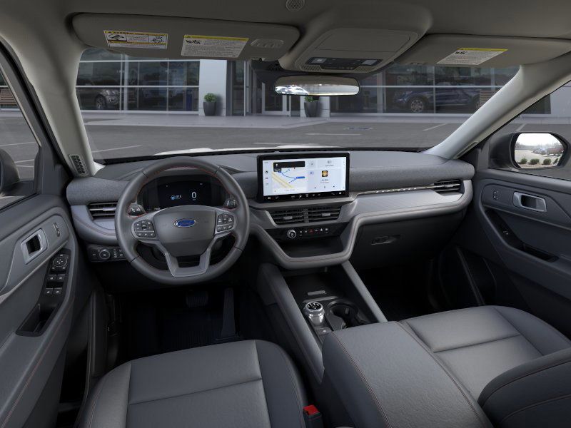 2025 Ford Explorer photo 8