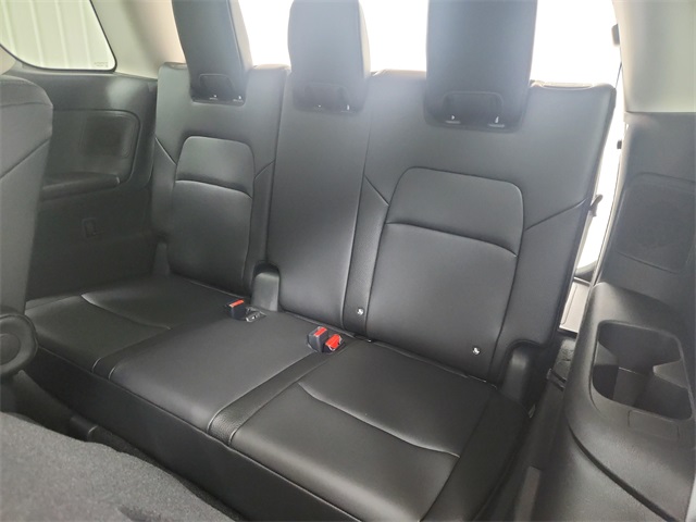 2025 Nissan Pathfinder SL photo 34