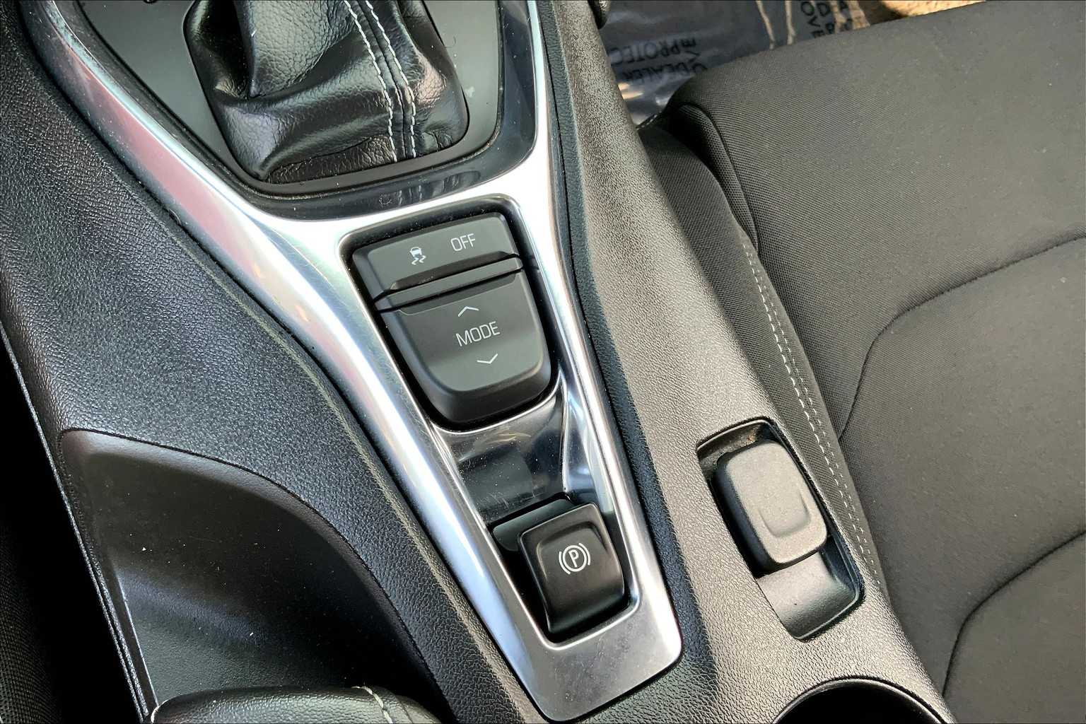2023 Chevrolet Camaro 1LT photo 27