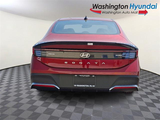 2025 Hyundai Sonata SE photo 4