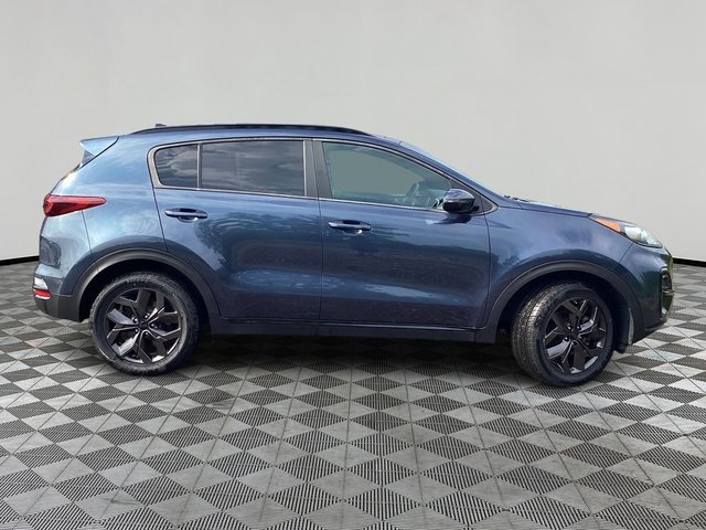 2022 Kia Sportage Nightfall Edition photo 2