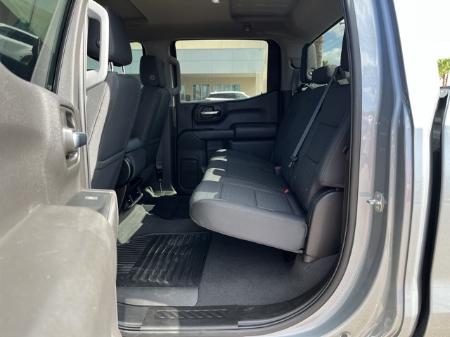 2023 Chevrolet Silverado 1500 Custom photo 24