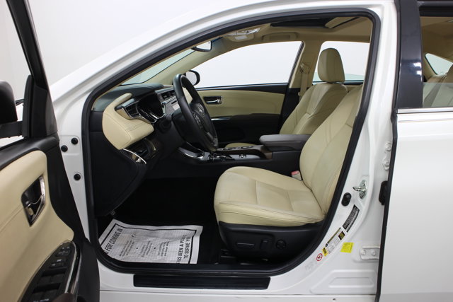 2014 Toyota Avalon XLE Premium photo 13