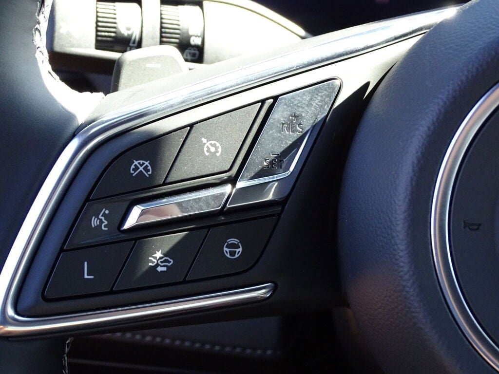 2025 Buick Enclave Preferred photo 31