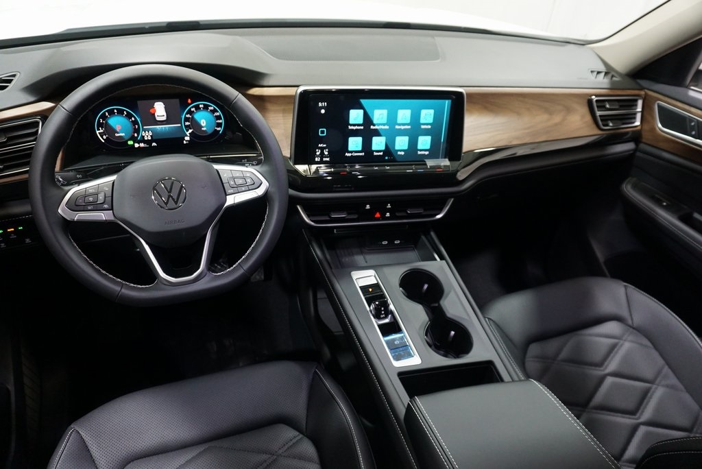 2025 Volkswagen Atlas SE photo 17