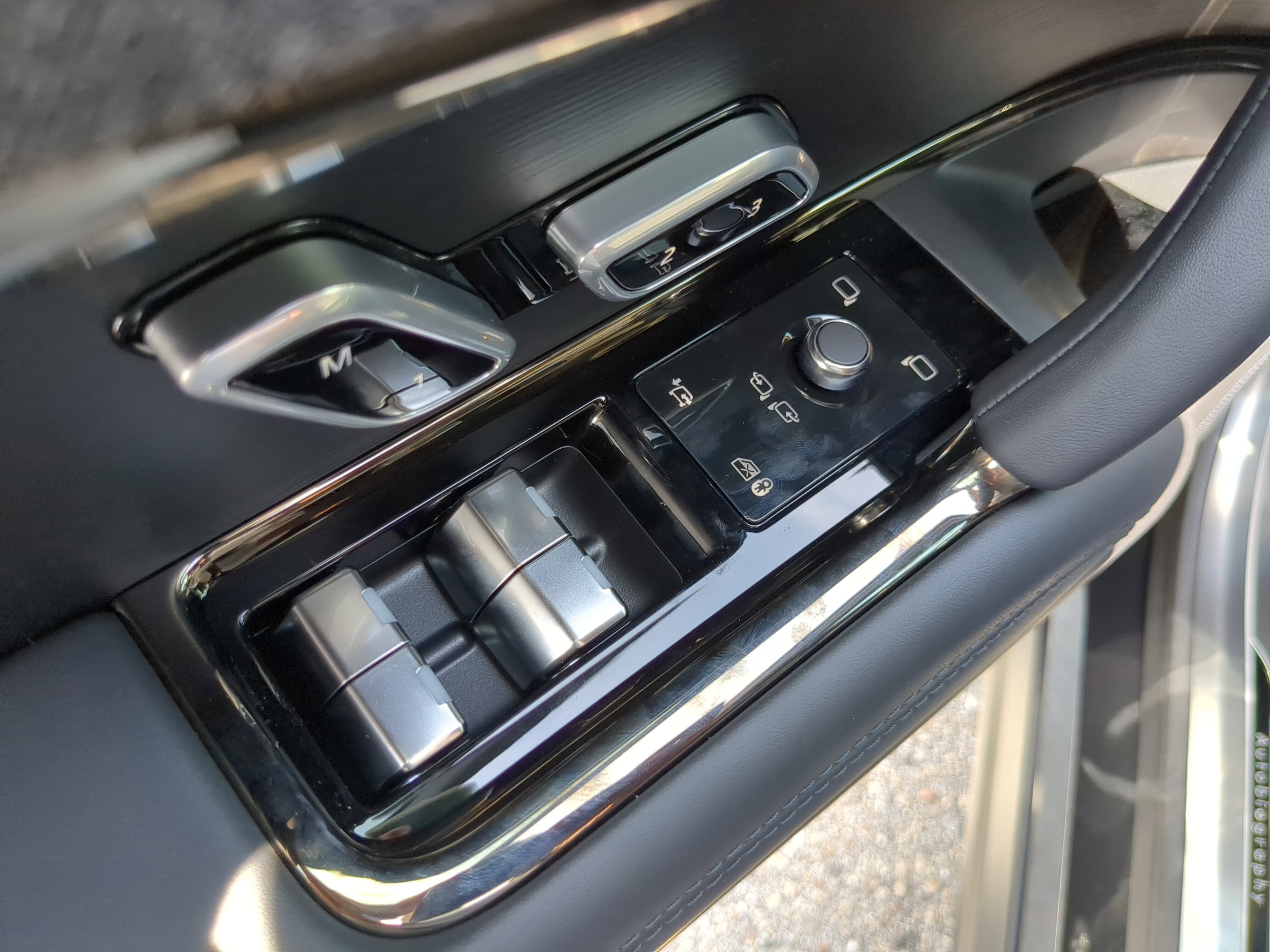 2025 Land Rover Range Rover Sport Autobiography photo 12