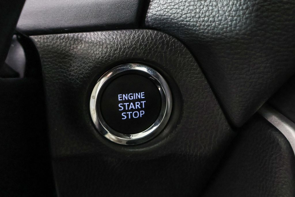 2024 Toyota RAV4 Adventure photo 6