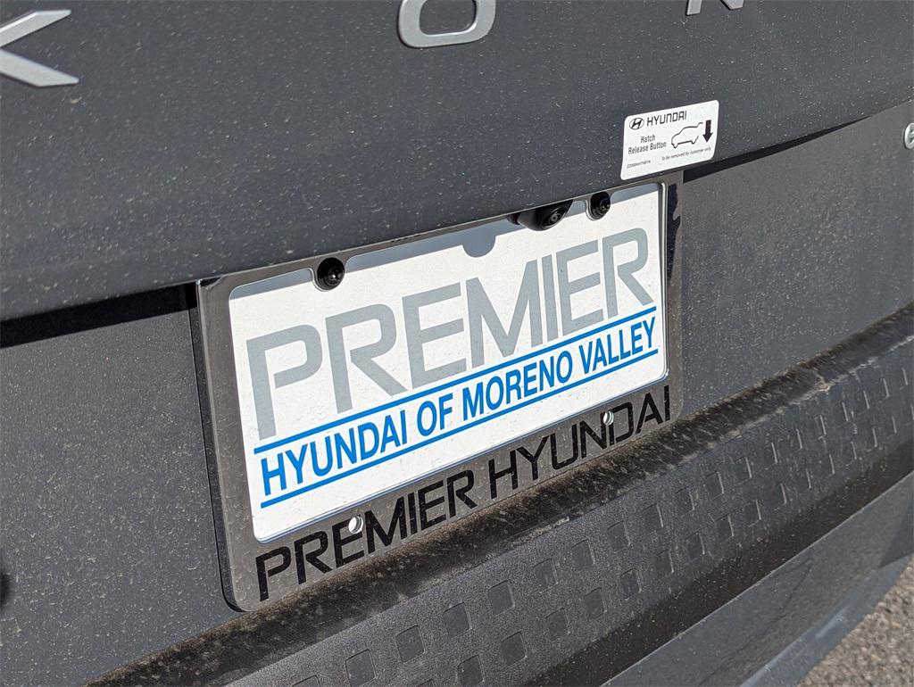 2025 Hyundai Kona Electric SEL photo 31