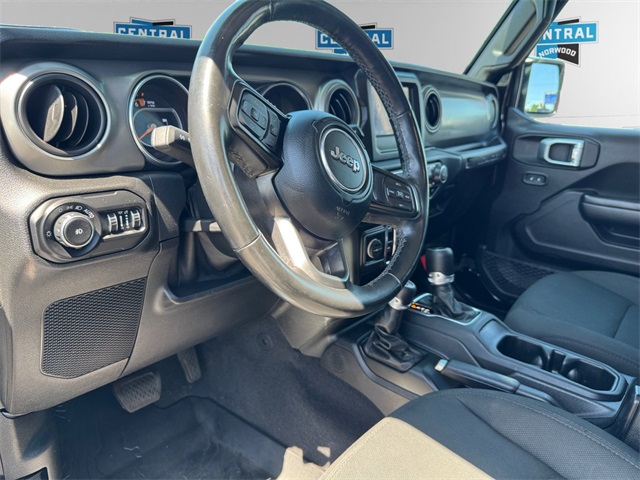 2021 Jeep Wrangler Unlimited Willys photo 10