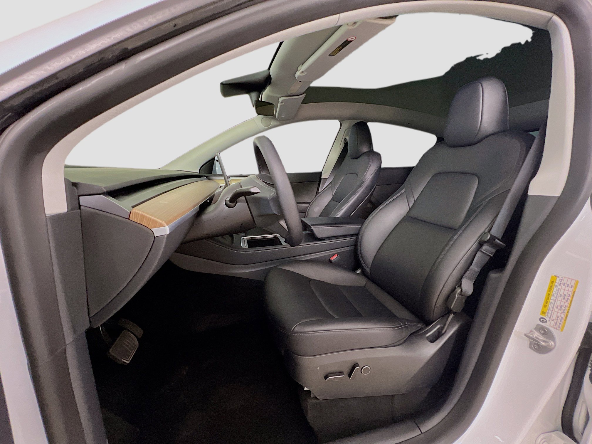 2023 Tesla Model Y Long Range photo 16