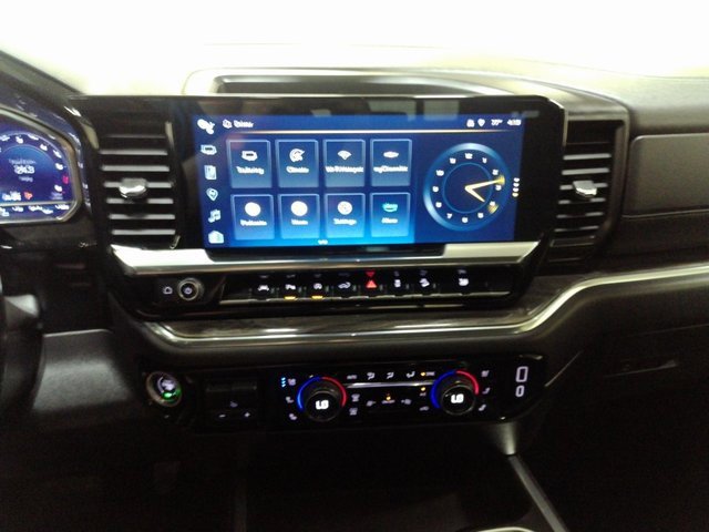 2022 Chevrolet Silverado 1500 LTZ photo 29