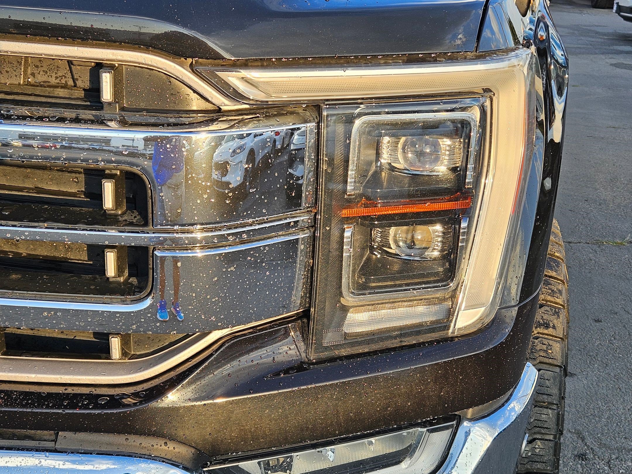 2021 Ford F-150 Lariat photo 8