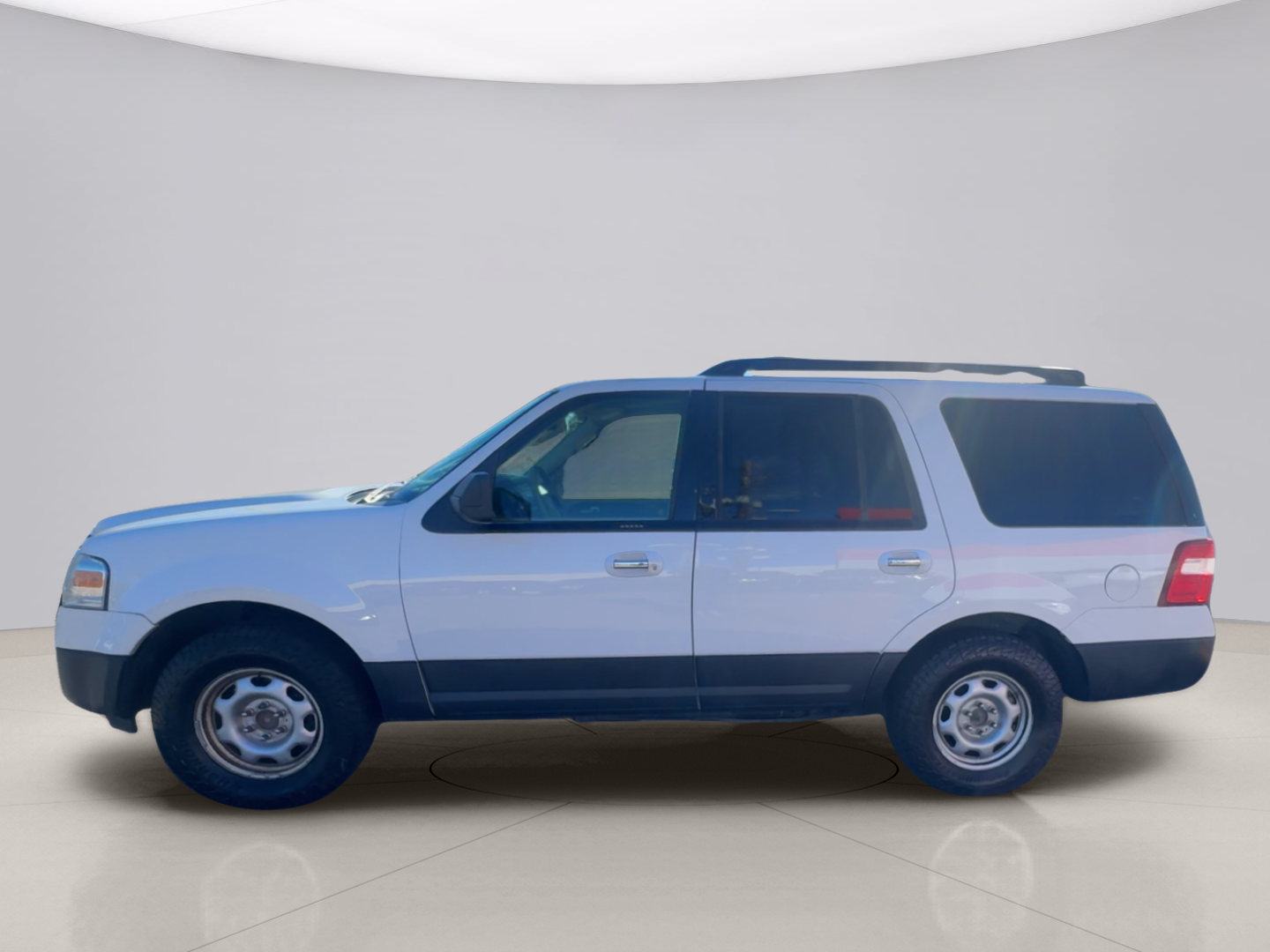 2014 Ford Expedition XL photo 2