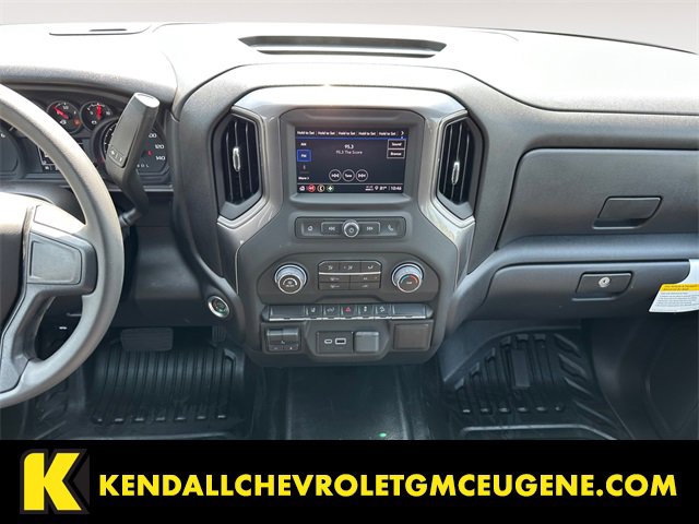 2025 Chevrolet Silverado 3500HD photo 11