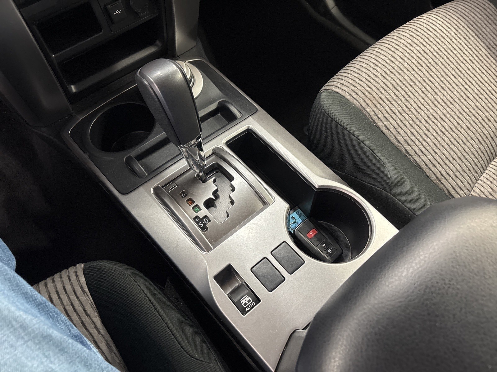 2024 Toyota 4Runner SR5 photo 16