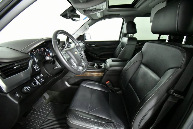 2018 Chevrolet Tahoe LT photo 4