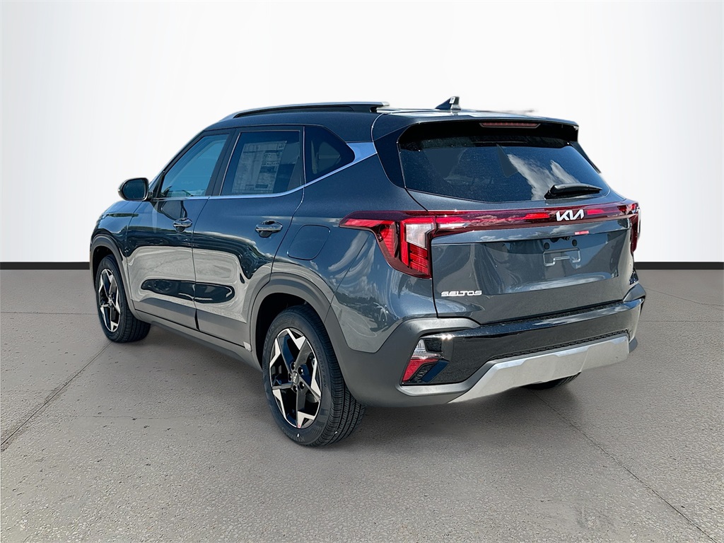 2026 Kia Seltos EX photo 5