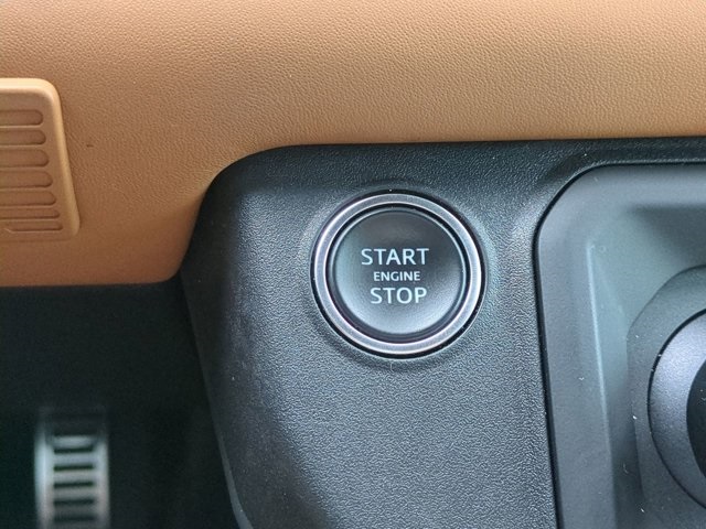 2023 Land Rover Defender 110 photo 23