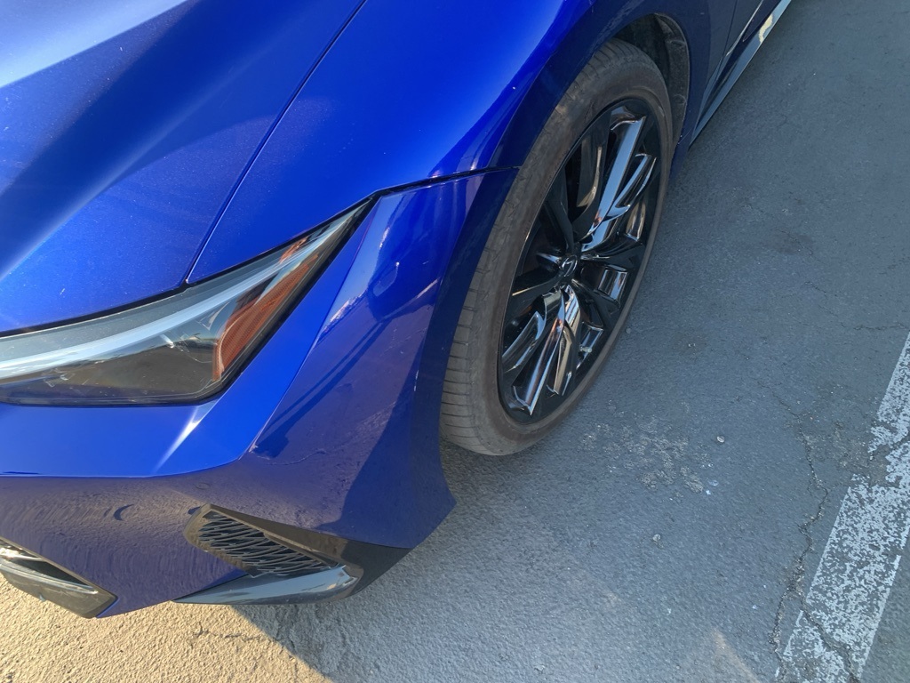 2022 Lexus IS 350 F SPORT photo 2