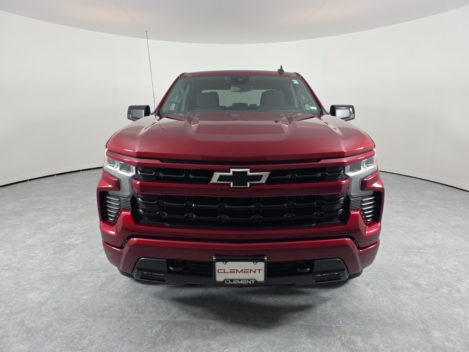 2023 Chevrolet Silverado 1500 RST photo 2
