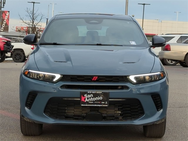 2024 Dodge Hornet GT photo 3