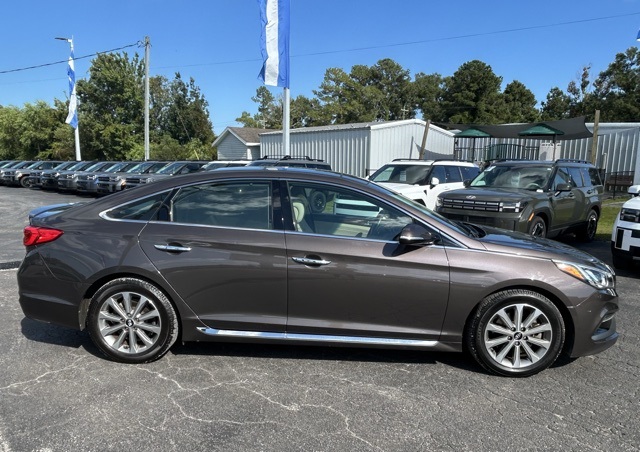 Used 2016 Hyundai Sonata Limited with VIN 5NPE34AF8GH411232 for sale in New Bern, NC