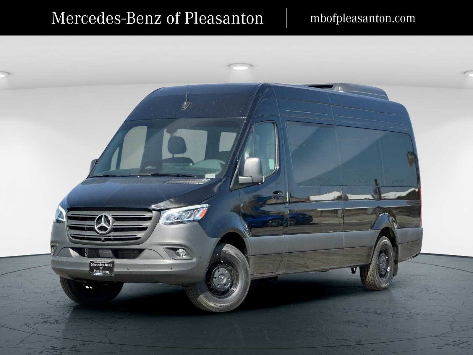 2025 Mercedes-Benz Sprinter Passenger Van