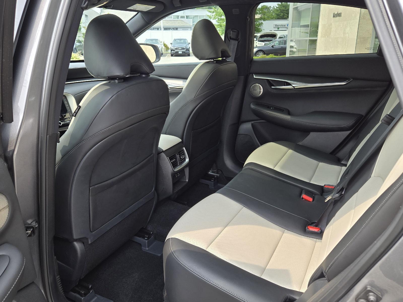2025 Infiniti QX55 Essential photo 20