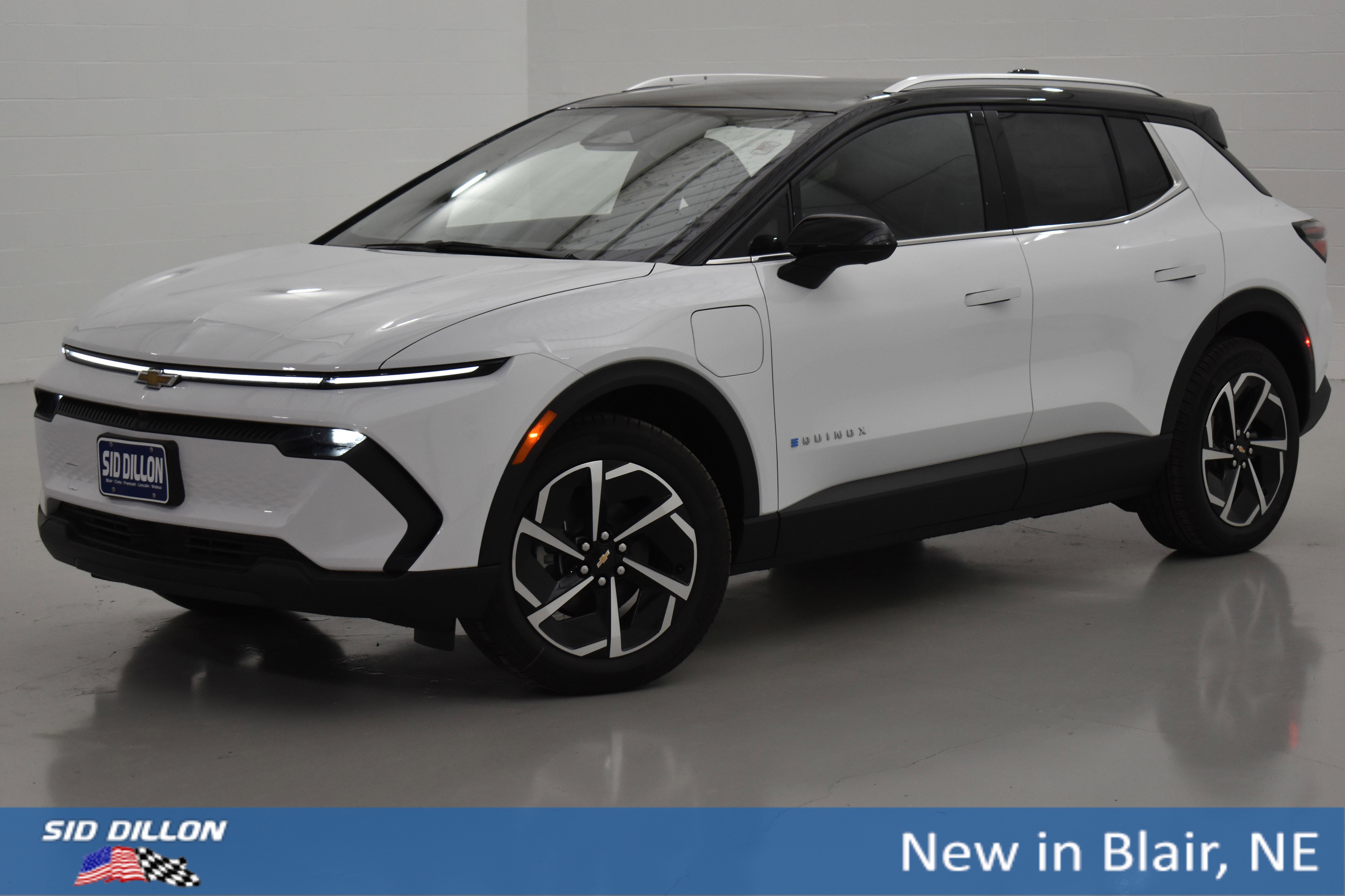 2026 Chevrolet Equinox EV 2LT's photo