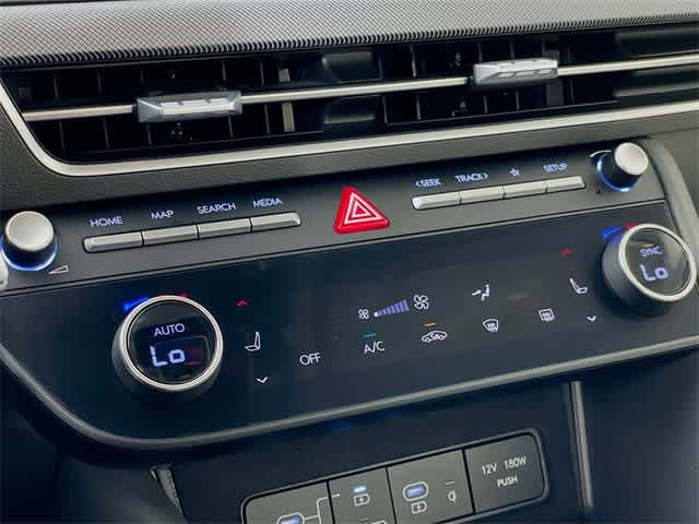 2024 Hyundai Sonata SEL Convenience photo 17