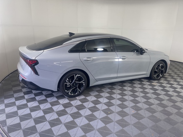 2025 Kia K5 GT-Line photo 7