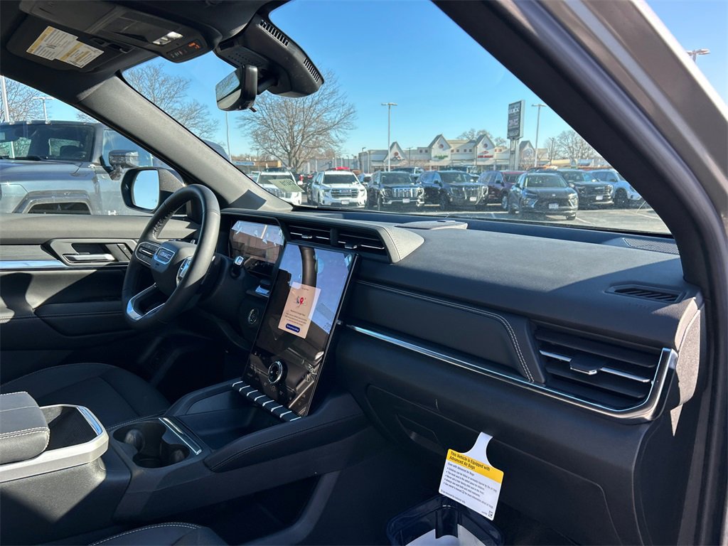 2026 GMC TERRAIN - Image 36