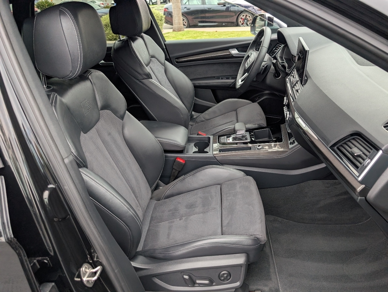 2025 Audi SQ5 Premium Plus photo 4