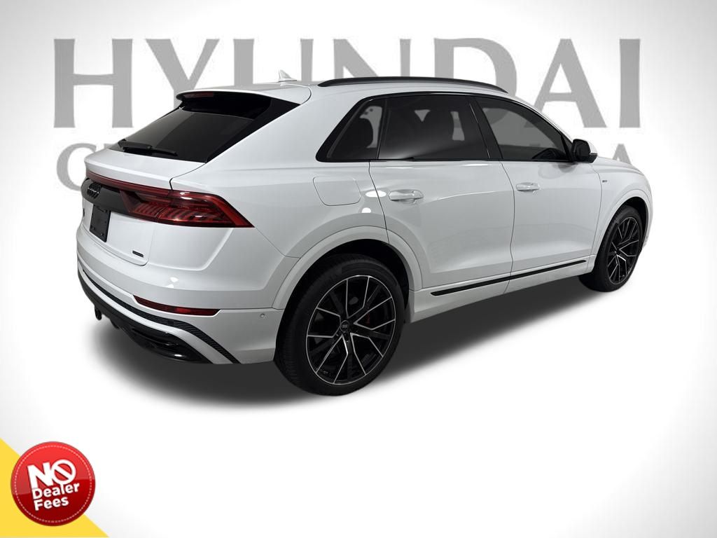 2023 Audi Q8 55 Prestige photo 3