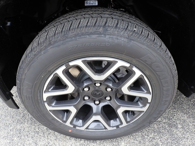2025 Ram 1500 Laramie photo 10
