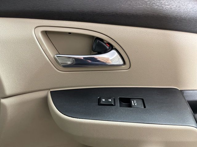 2014 Honda Odyssey EX-L photo 18