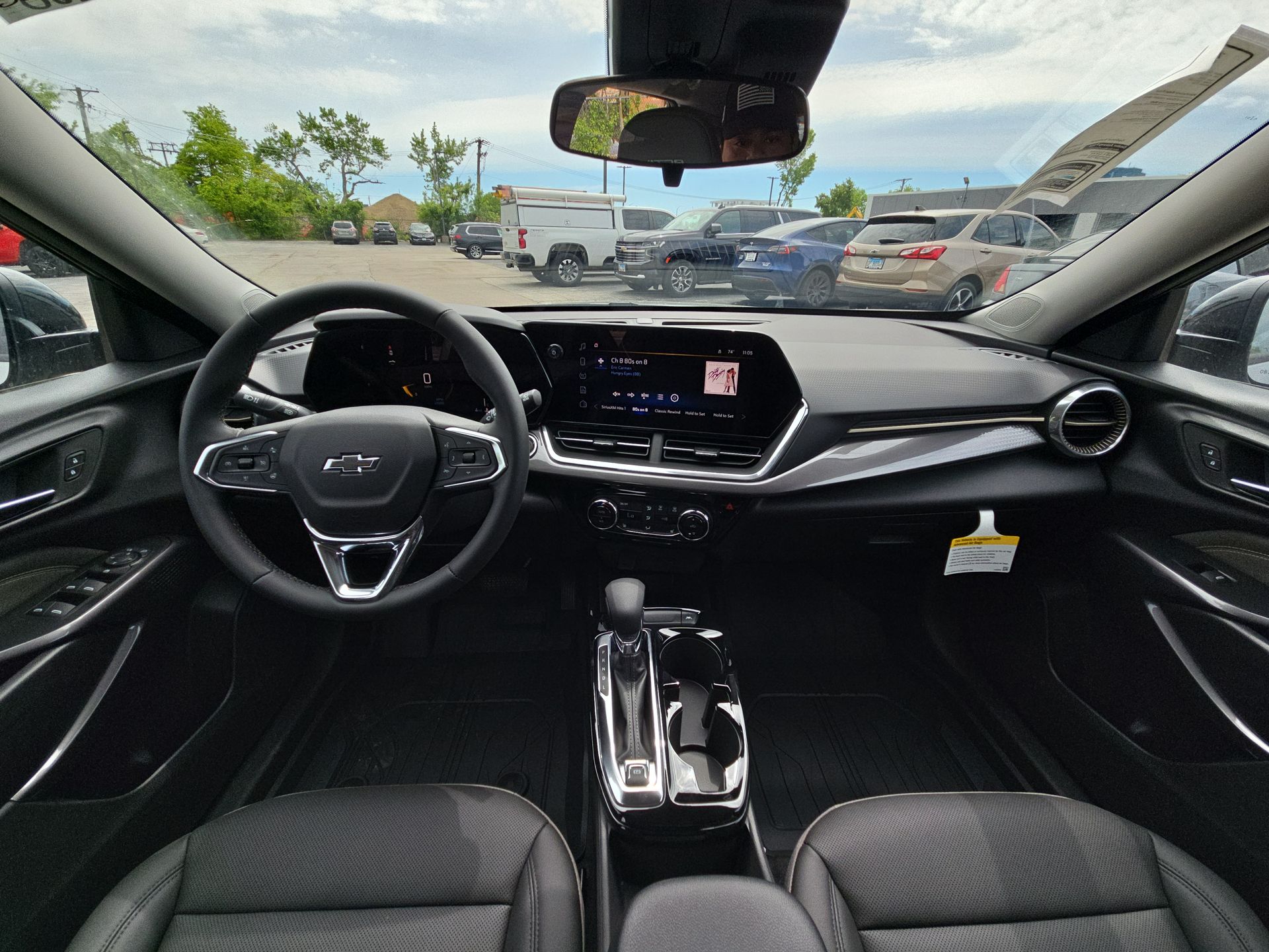 2025 Chevrolet Trax ACTIV photo 10