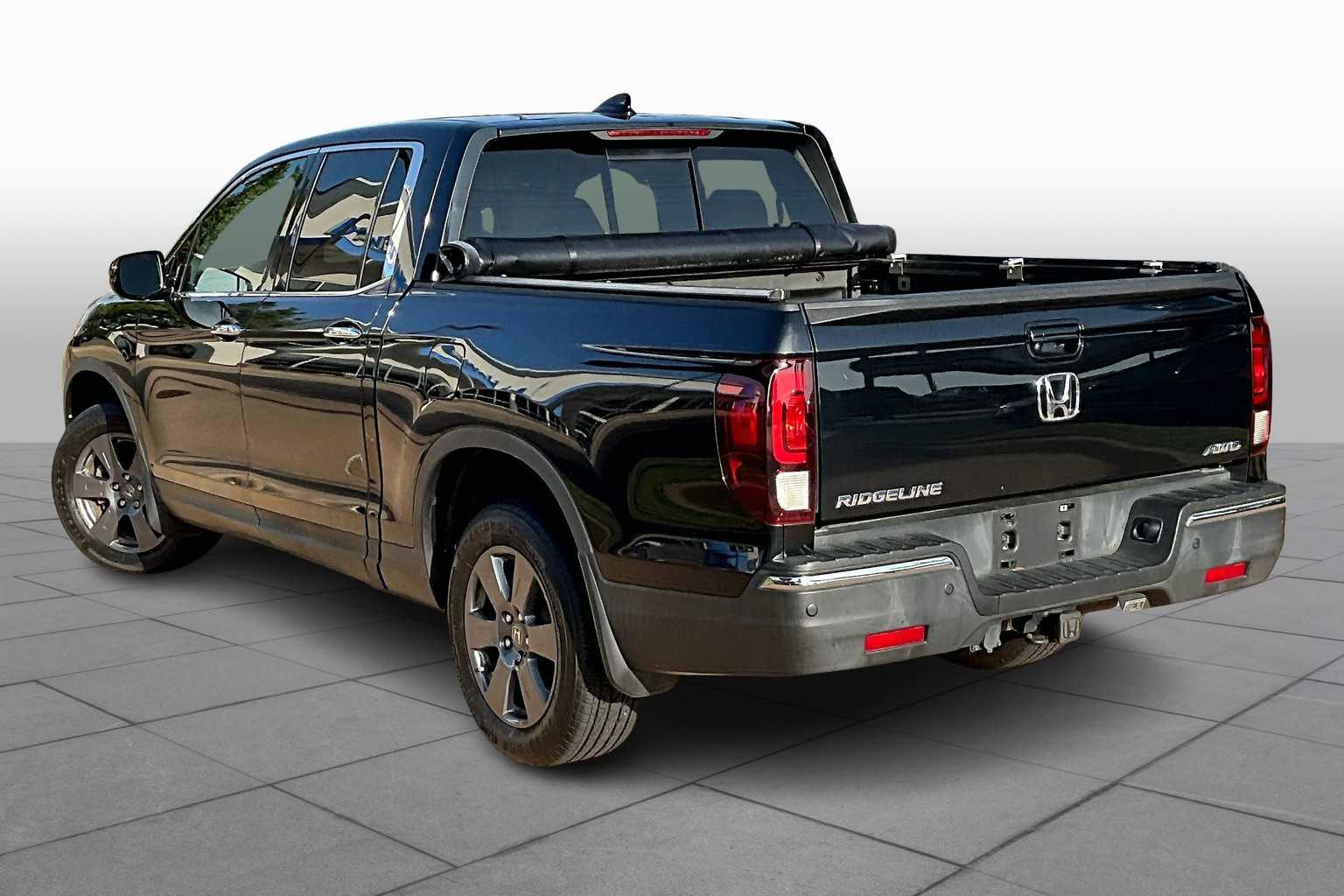 2020 Honda Ridgeline RTL-E photo 10