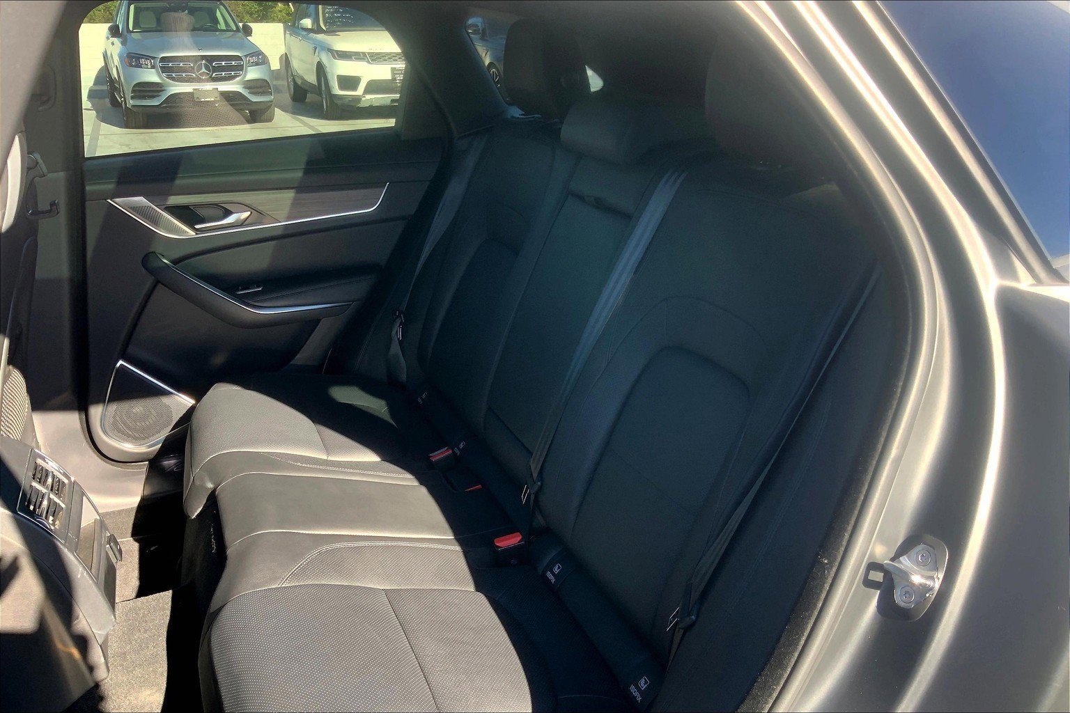 2022 Jaguar F-PACE P250 S photo 22
