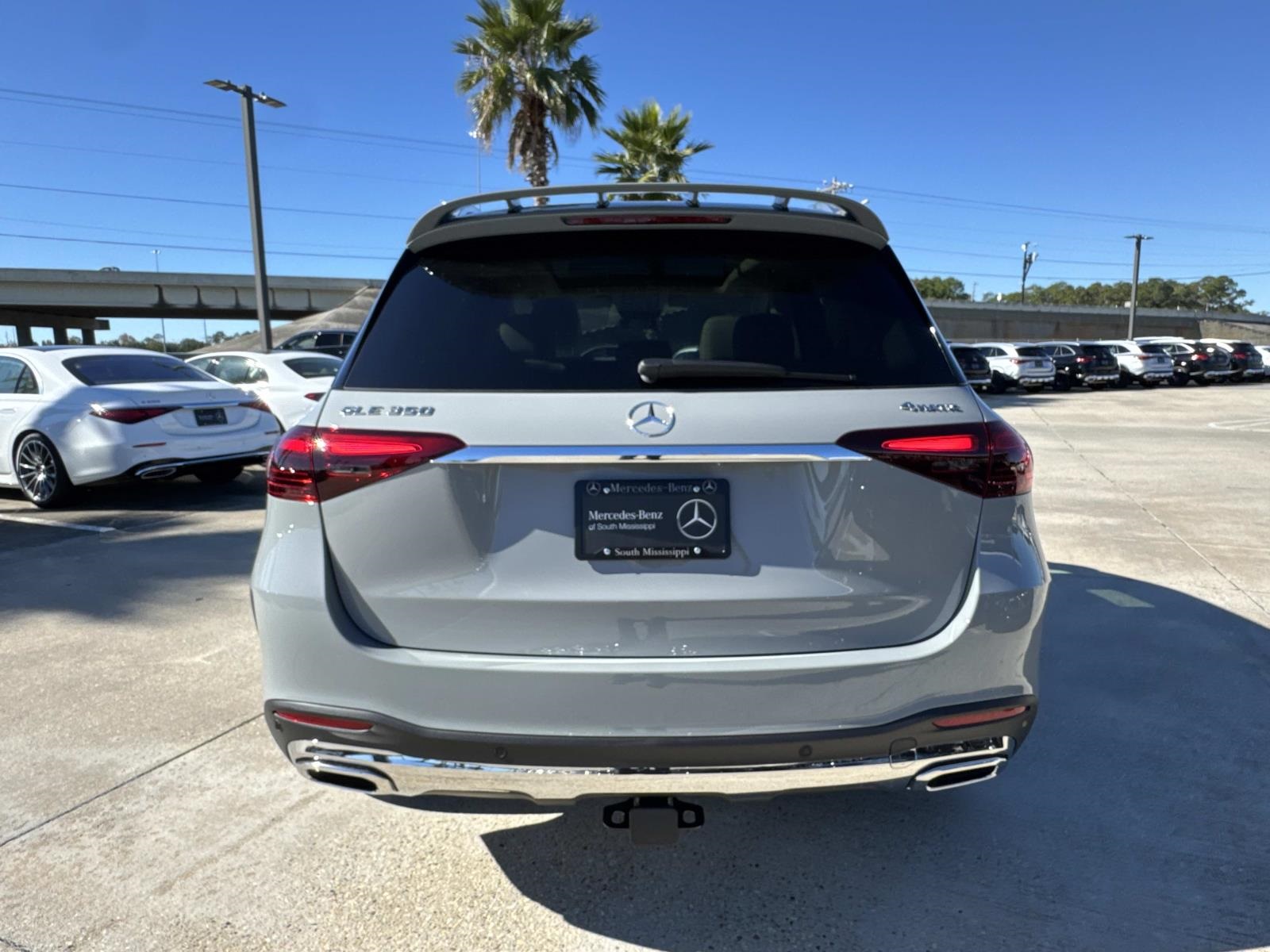 2026 Mercedes Benz GLE 350 4MATIC photo 3