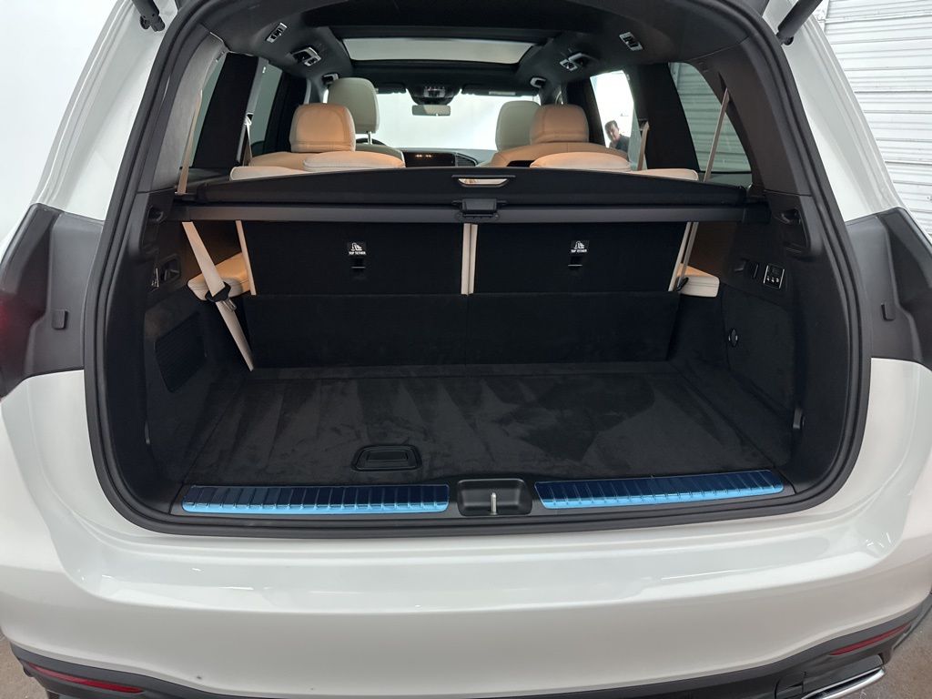 2026 Mercedes Benz GLS 450 4MATIC photo 26