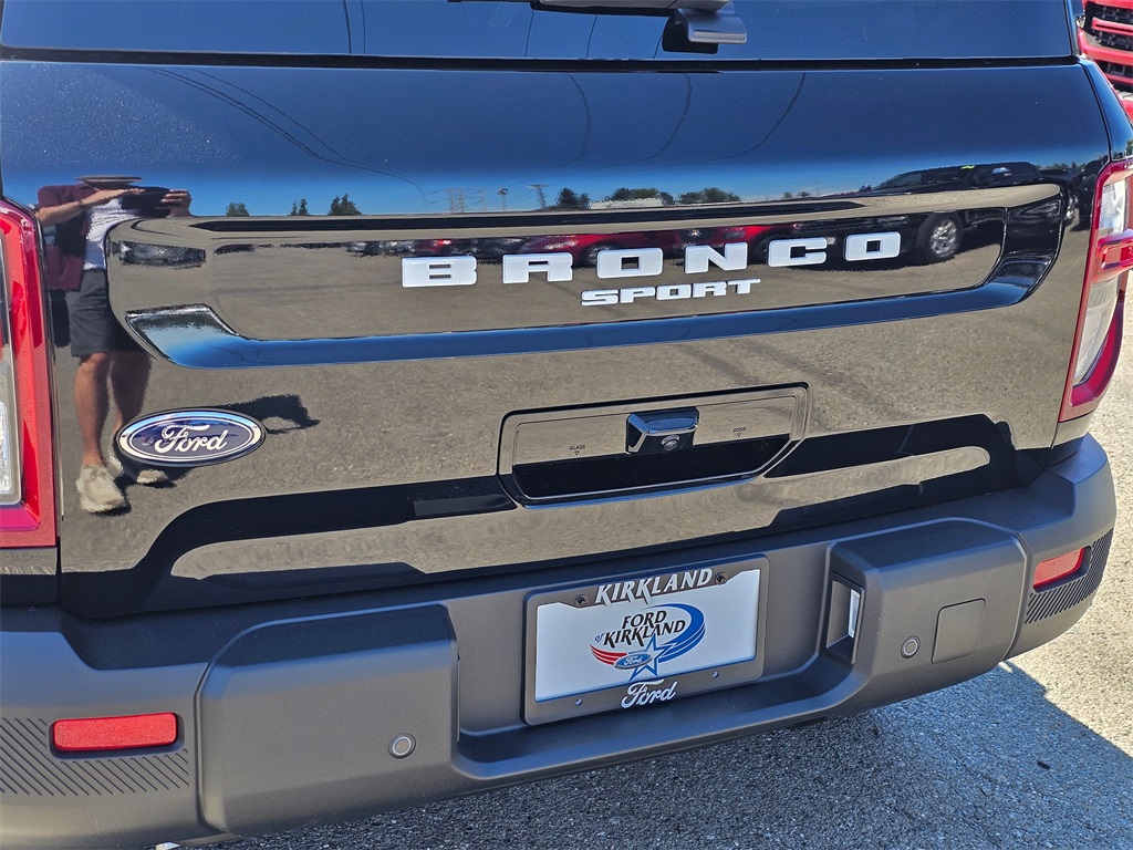 2025 Ford Bronco Sport Outer Banks photo 15