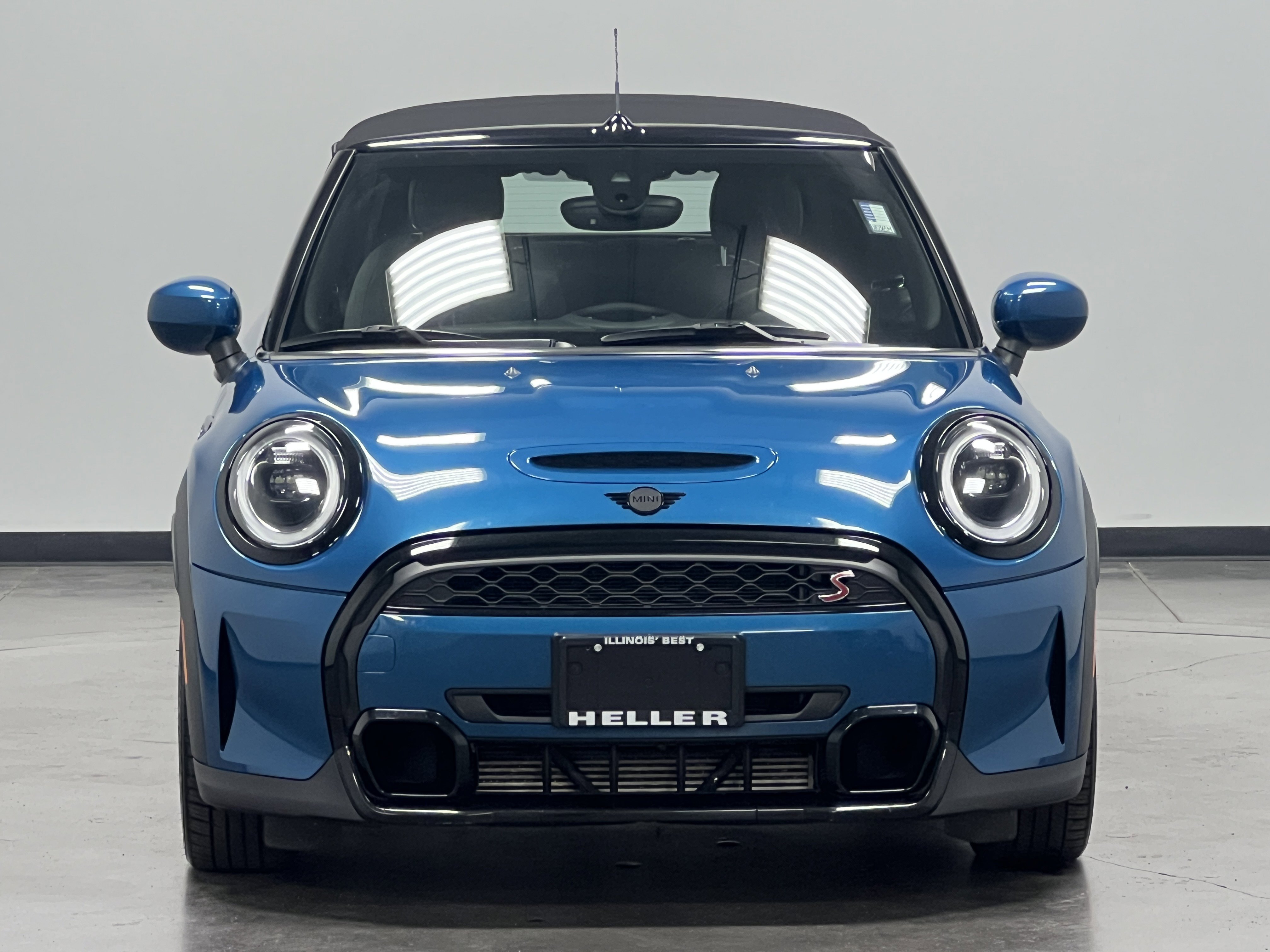 2023 Mini Cooper Convertible S photo 10